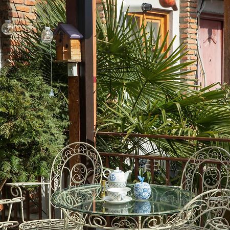 Tatin - Hotel & Cafe In Mtsʼkhetʼa 外观 照片