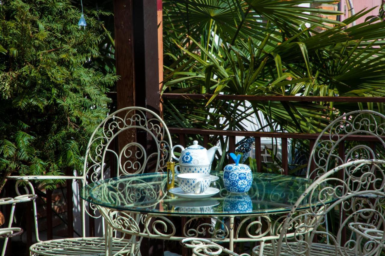 Tatin - Hotel & Cafe In Mtsʼkhetʼa 外观 照片
